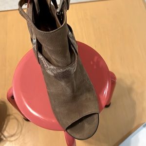 Beautiful open toe Booties